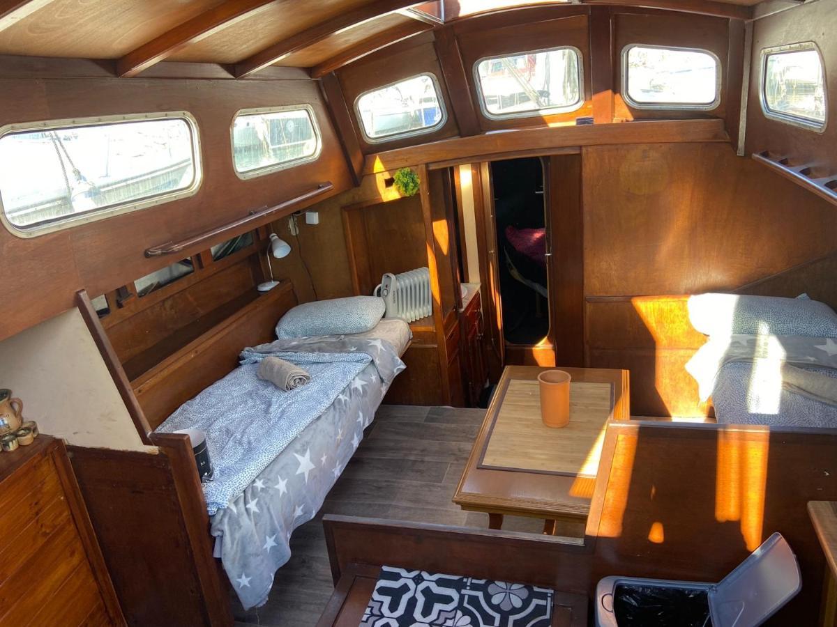 Fantastic Sailing Boat To Sleep In Barcelona Hotel Ngoại thất bức ảnh