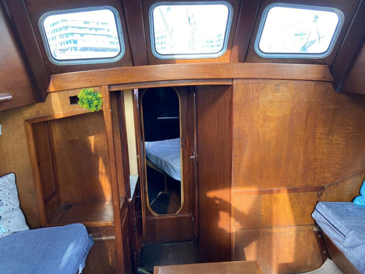 Fantastic Sailing Boat To Sleep In Barcelona Hotel Ngoại thất bức ảnh